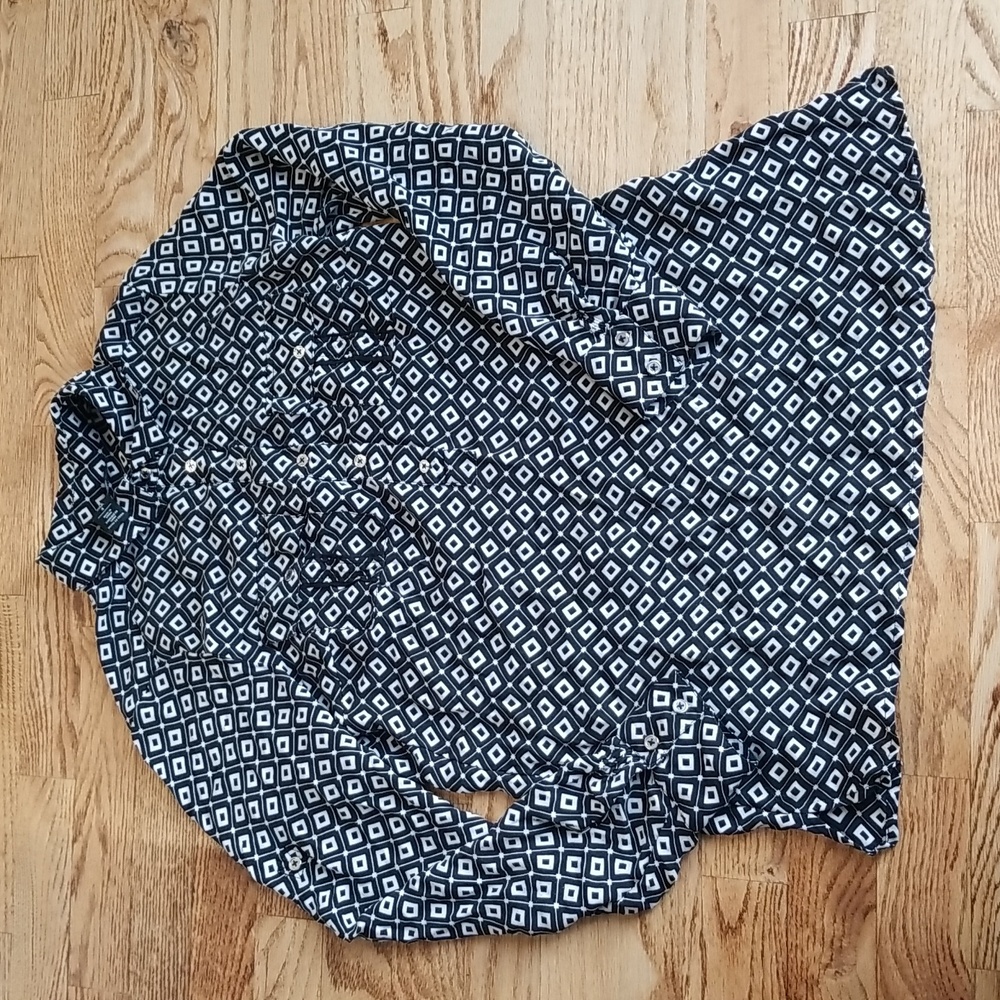 (4) White House Black Market Geometric Lightweight Silk Academia Office Workwear
